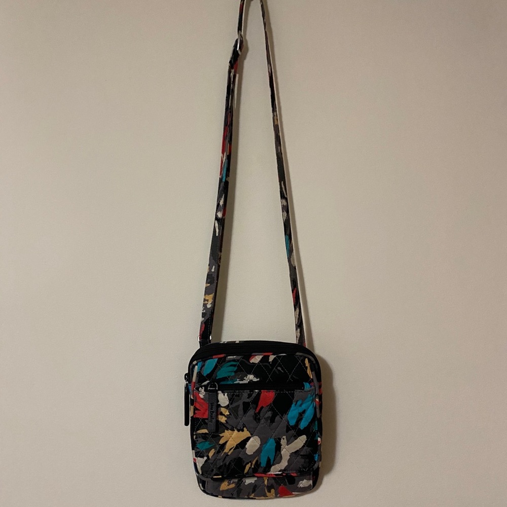 I am selling this Vera Bradley purse.